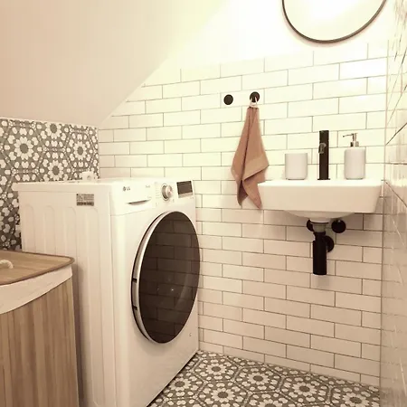 Stylish In The Historic Center Under The Castle Apartment *