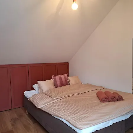 Apartment Stylish In The Historic Center Under The Castle